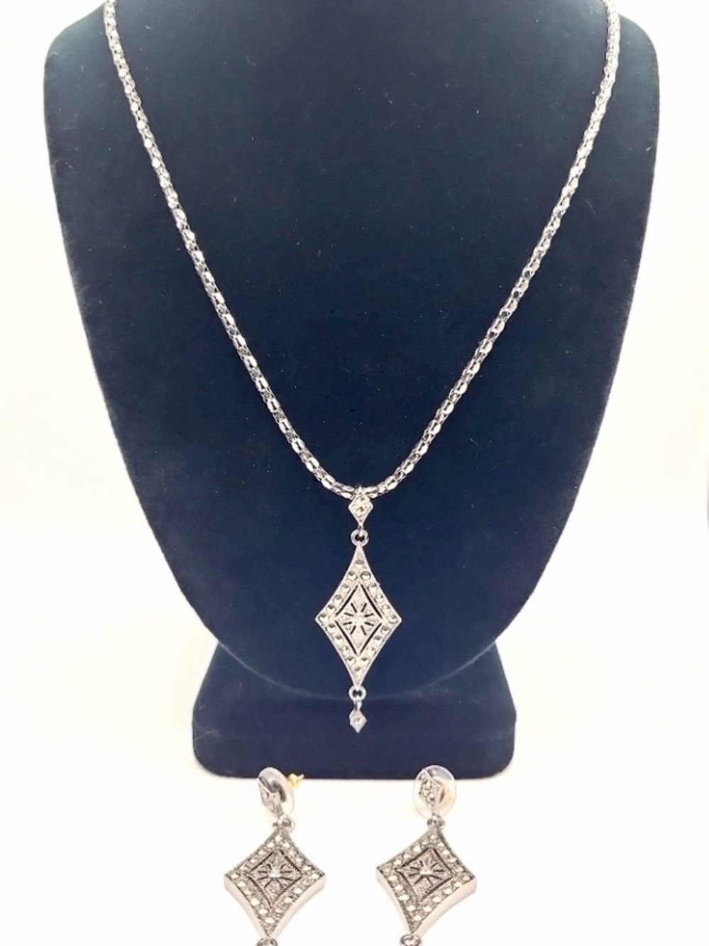 Vintage Butler Silver Tone Necklace & Earring Set